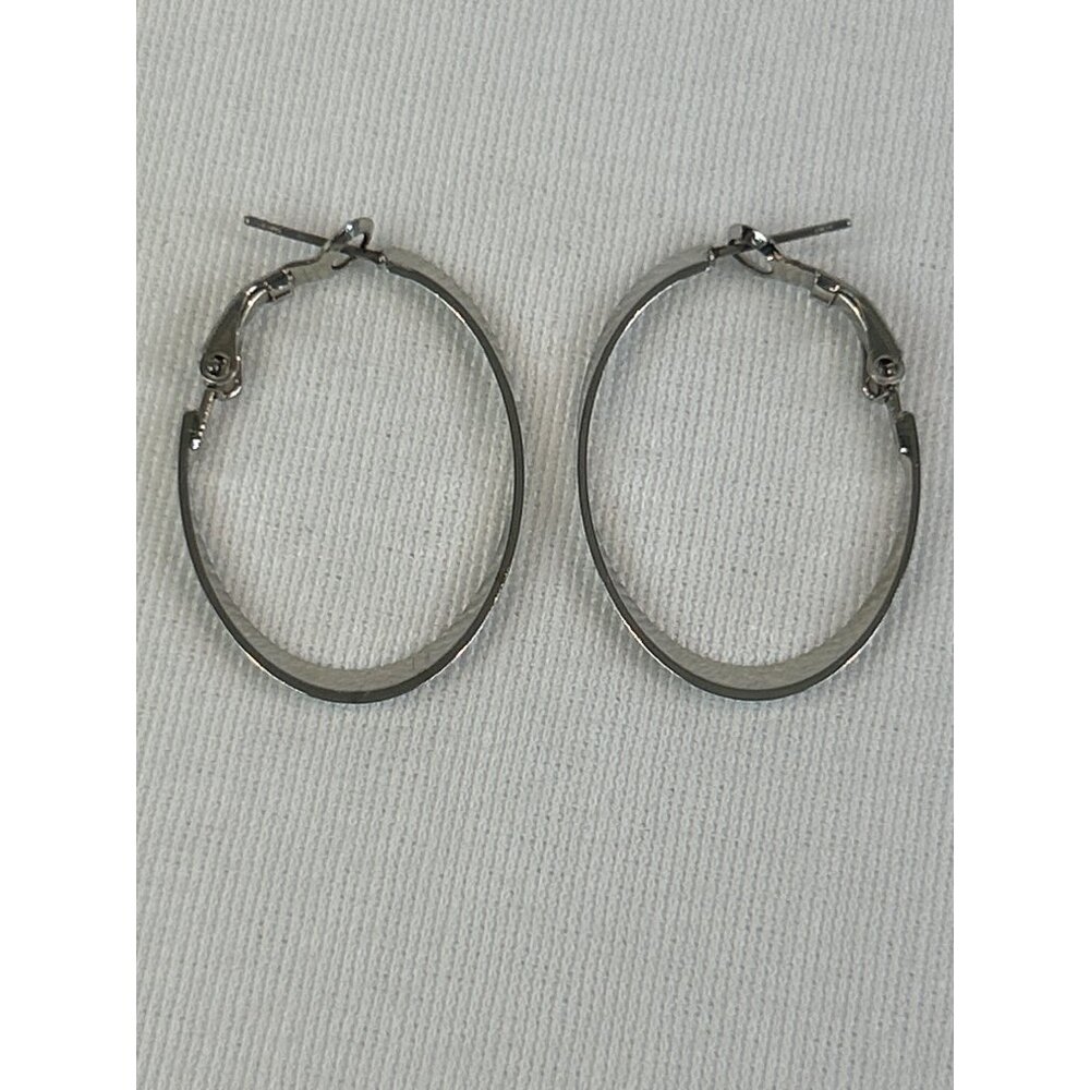 Vintage Silver Tone Flat Hoop Earrings Hinged Closure